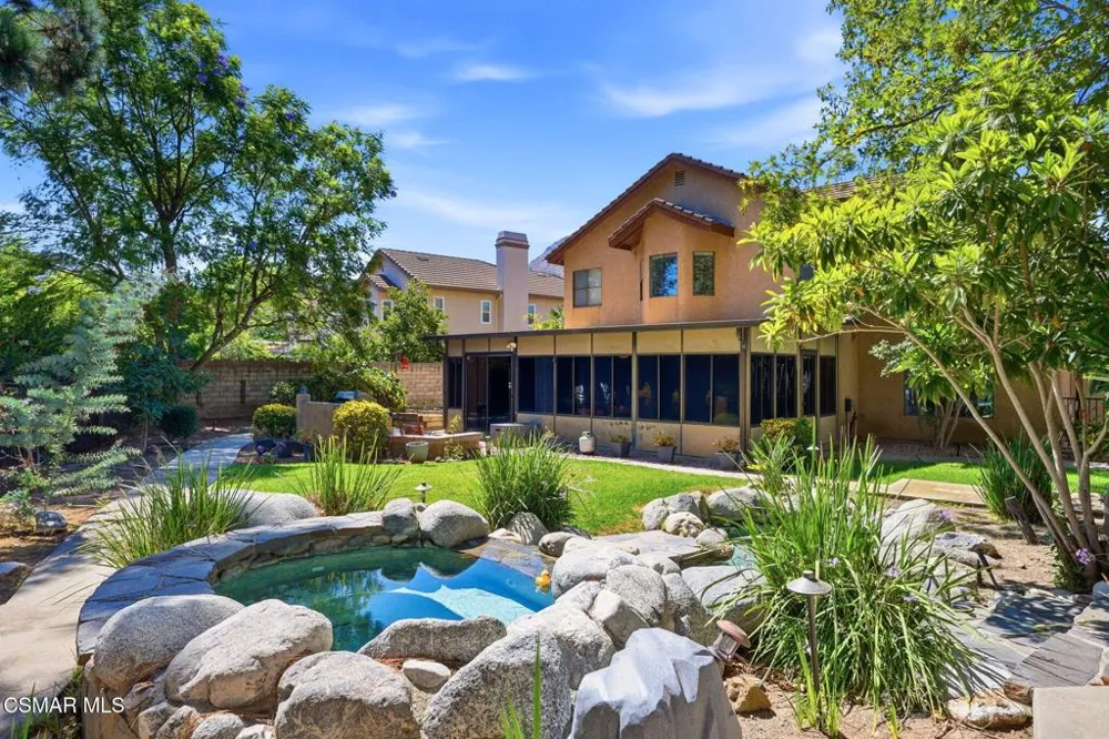 3982 Santa Monica Court Newbury Park, CA 91320