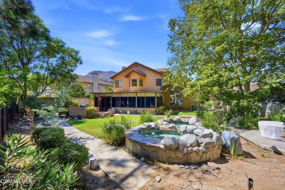 3982 Santa Monica Court Newbury Park, CA 91320