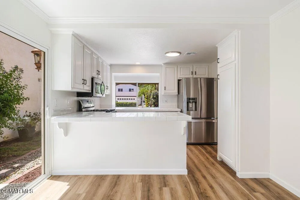 5842 Cape Horn Drive Agoura Hills, CA 91301