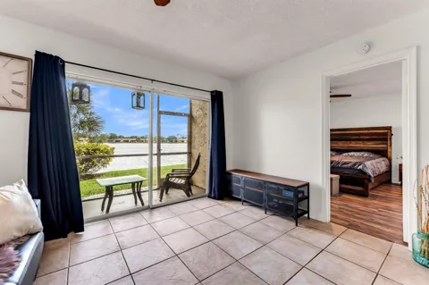 5510 Lakeside Drive #106