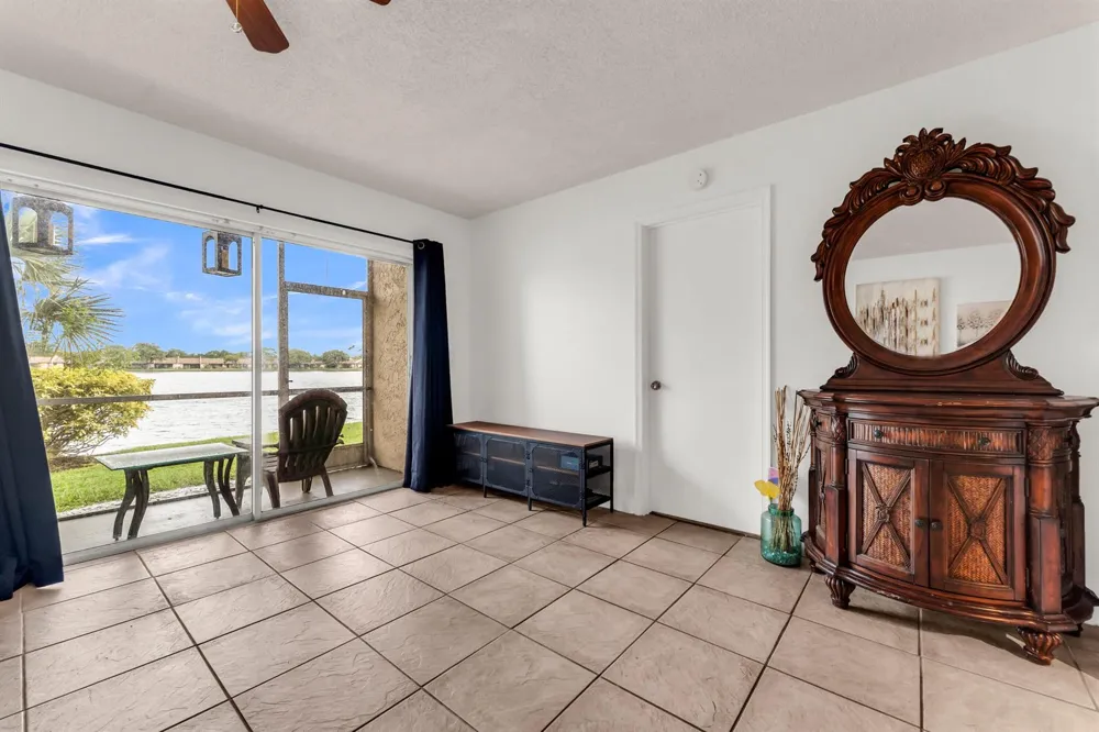 5510 Lakeside Drive #106 Margate, FL 33063