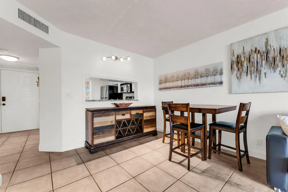 5510 Lakeside Drive #106 Margate, FL 33063