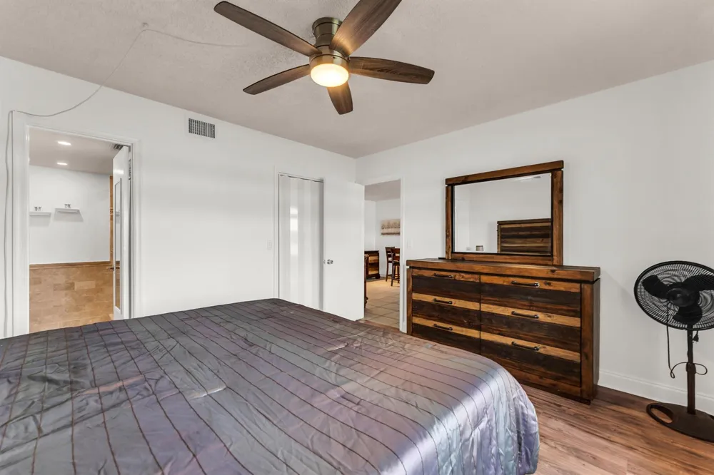 5510 Lakeside Drive #106 Margate, FL 33063