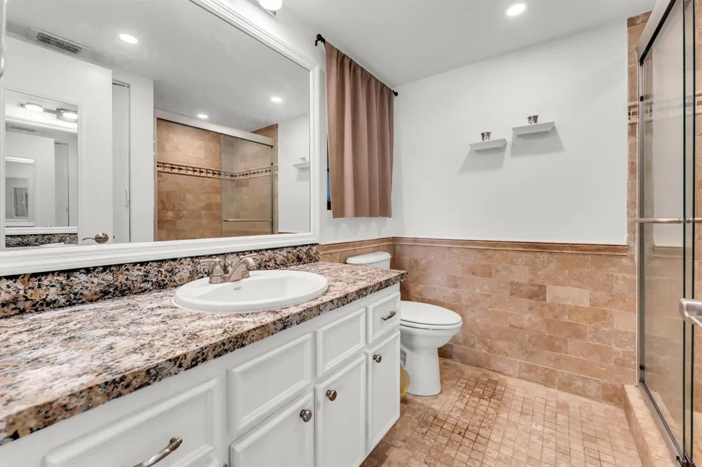 5510 Lakeside Drive #106 Margate, FL 33063
