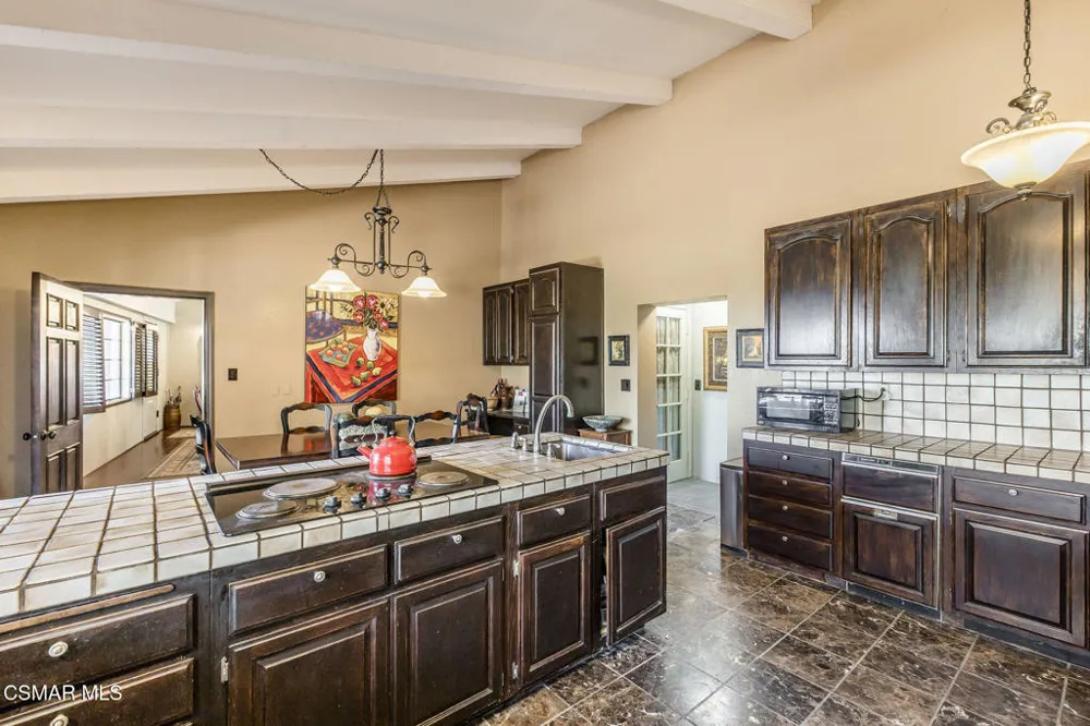 8000 Balcom Canyon Road Somis, CA 93066