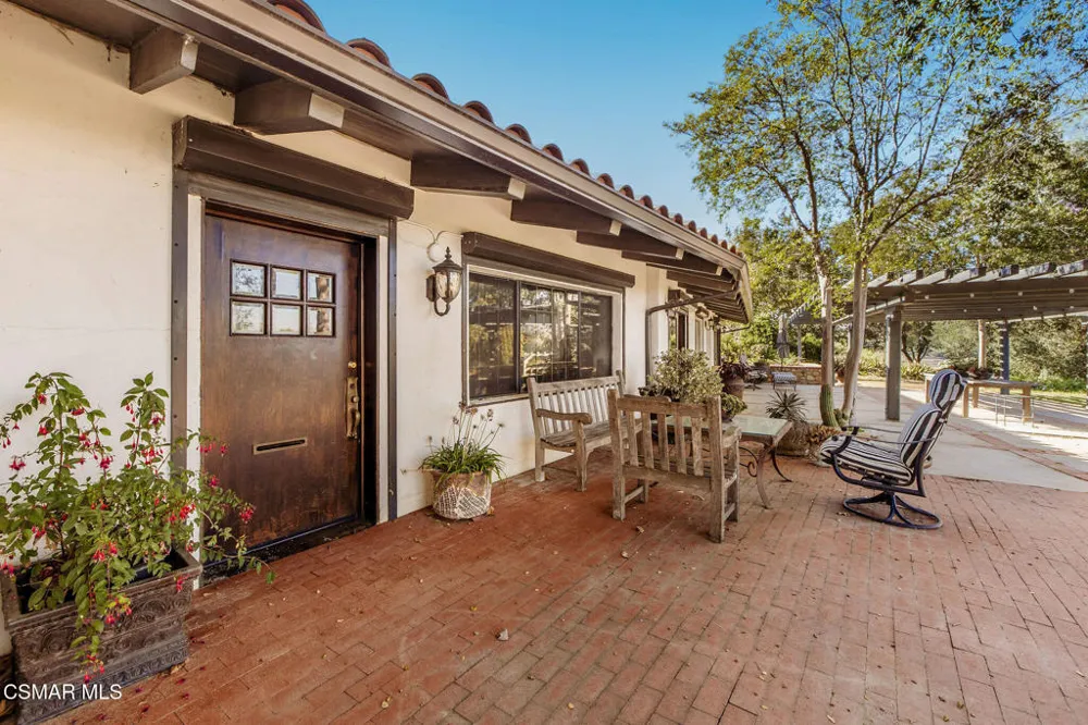 8000 Balcom Canyon Road Somis, CA 93066