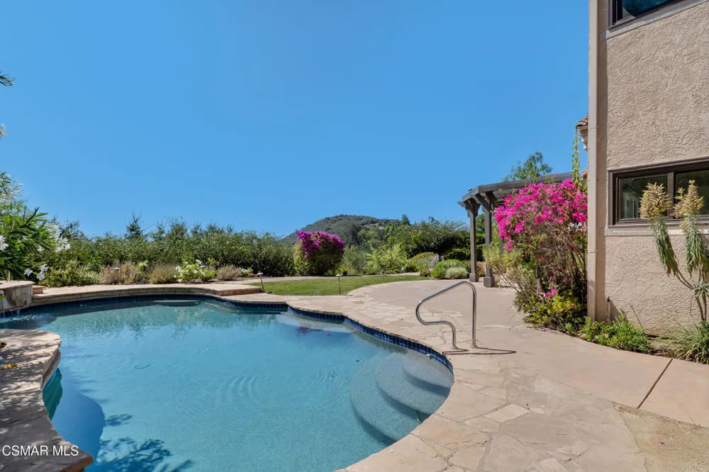1752 Misty Creek Road Westlake Village, CA 91362