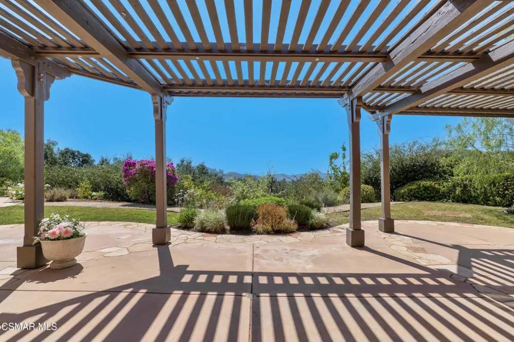 1752 Misty Creek Road Westlake Village, CA 91362