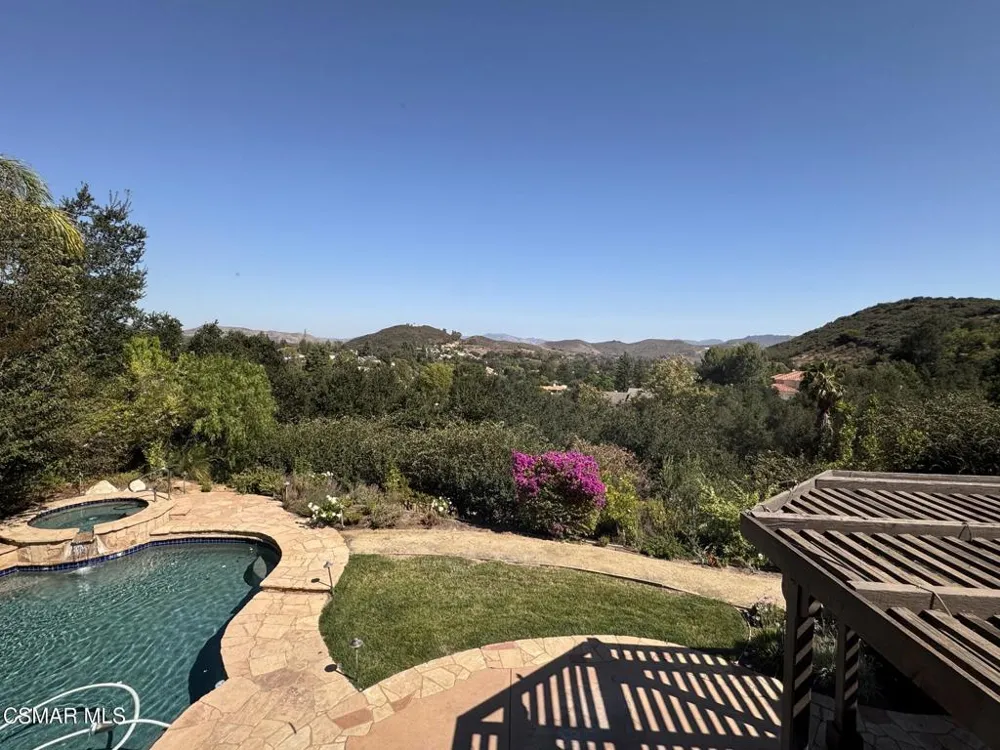 1752 Misty Creek Road Westlake Village, CA 91362