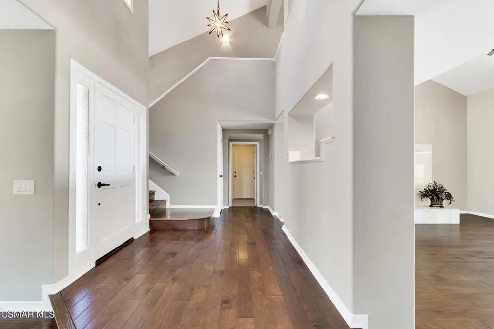 1752 Misty Creek Road Westlake Village, CA 91362