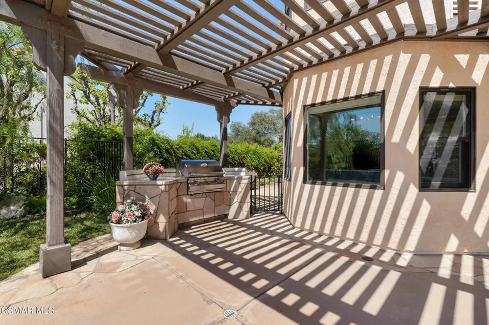 1752 Misty Creek Road Westlake Village, CA 91362