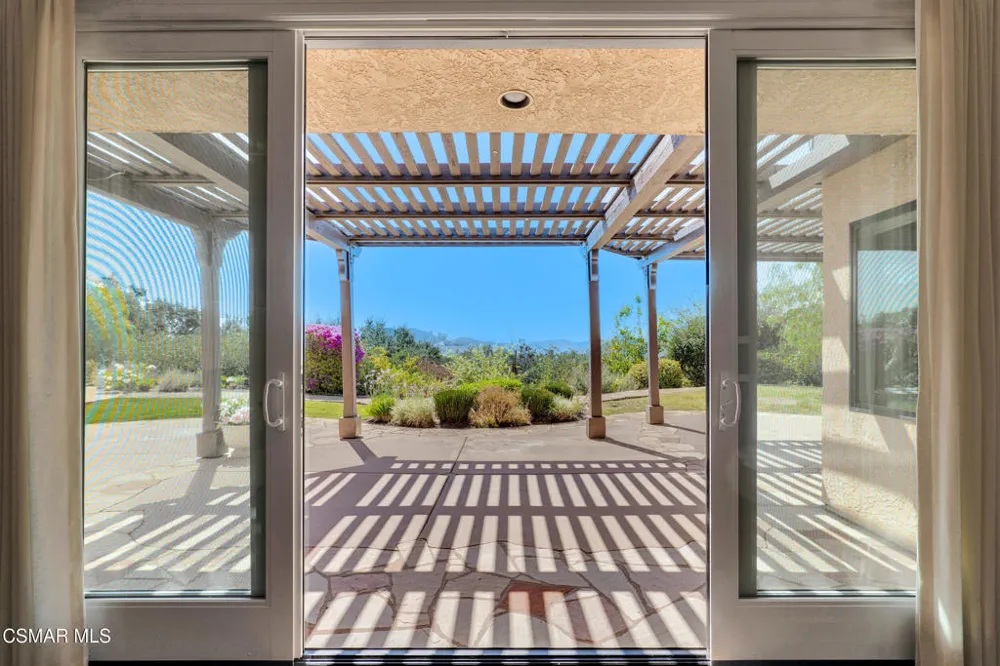 1752 Misty Creek Road Westlake Village, CA 91362