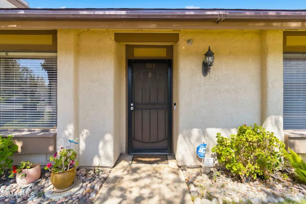 1113 Catlin Street #B Simi Valley, CA 93065