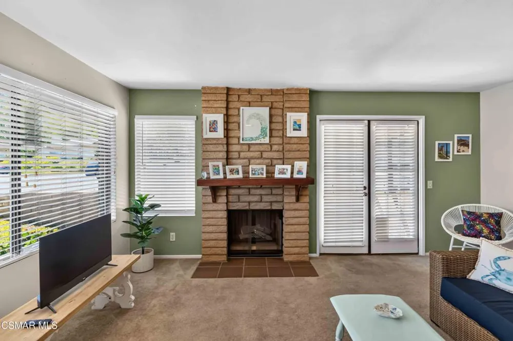 1113 Catlin Street #B Simi Valley, CA 93065
