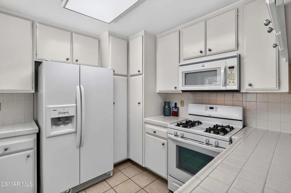 1113 Catlin Street #B Simi Valley, CA 93065