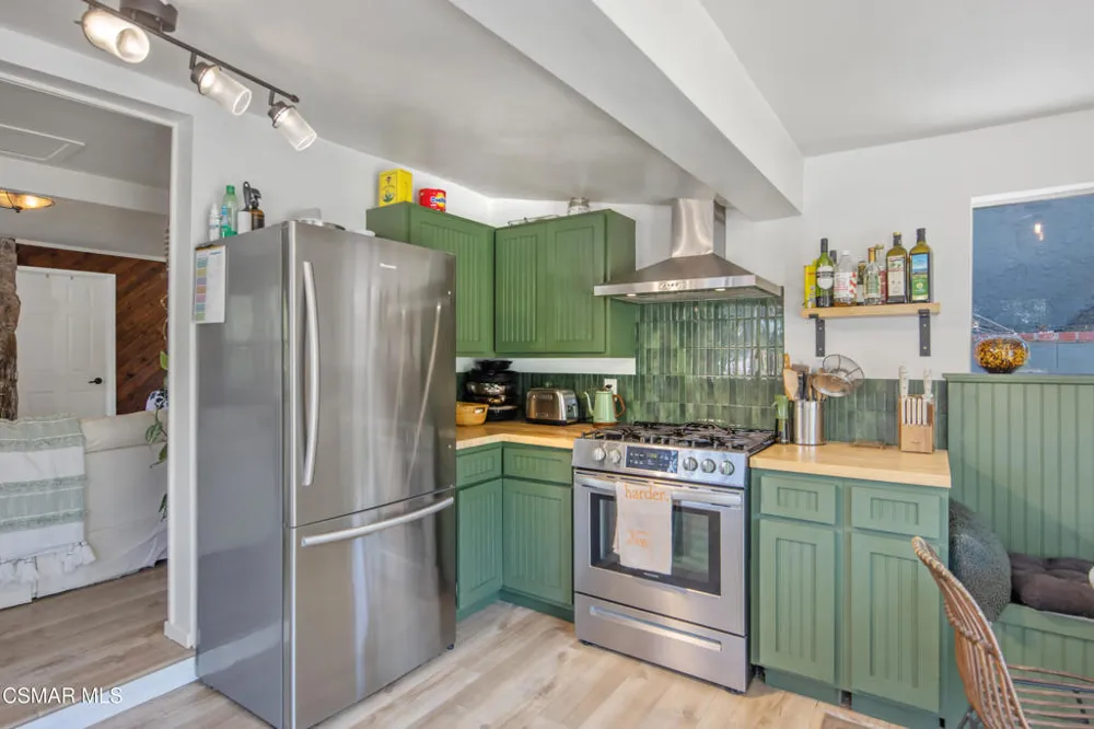 1268 Black Canyon Road Simi Valley, CA 93063