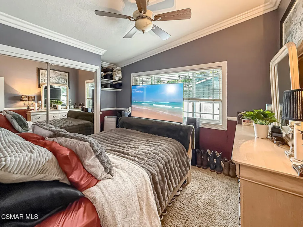 371 Havenside Avenue Newbury Park, CA 91320