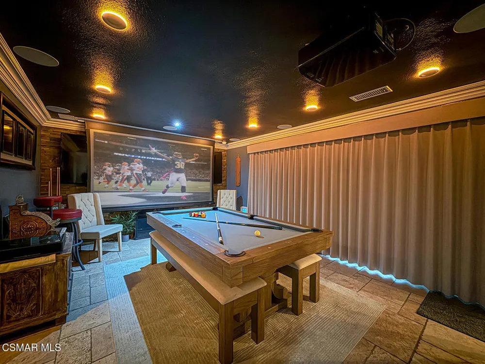 371 Havenside Avenue Newbury Park, CA 91320