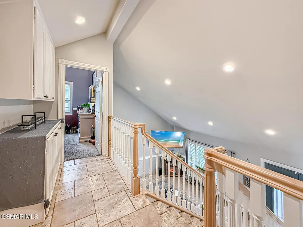 371 Havenside Avenue Newbury Park, CA 91320