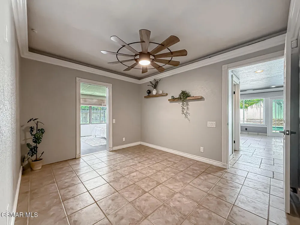 371 Havenside Avenue Newbury Park, CA 91320