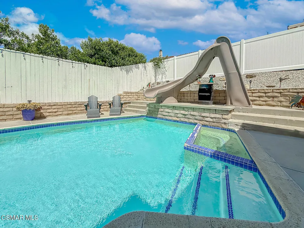 371 Havenside Avenue Newbury Park, CA 91320