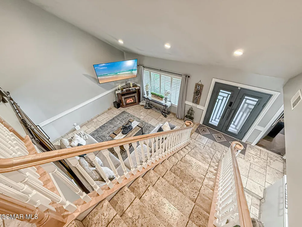 371 Havenside Avenue Newbury Park, CA 91320
