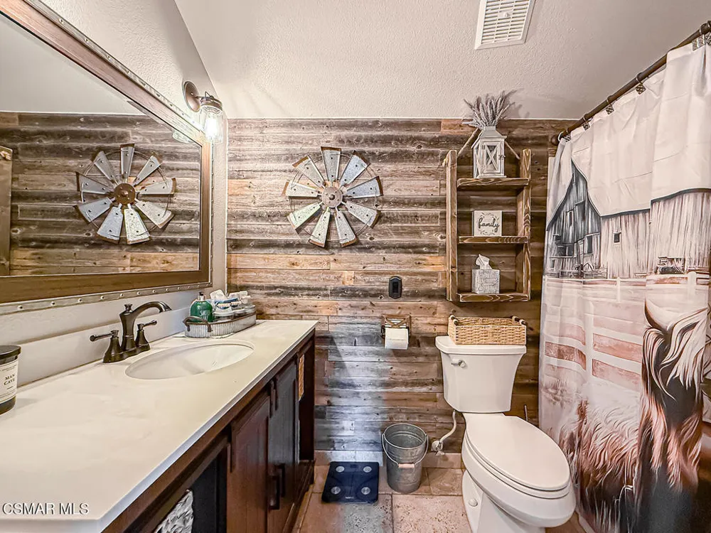 371 Havenside Avenue Newbury Park, CA 91320