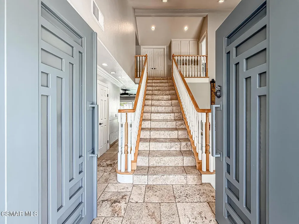 371 Havenside Avenue Newbury Park, CA 91320