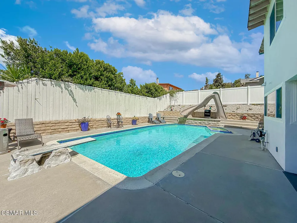 371 Havenside Avenue Newbury Park, CA 91320