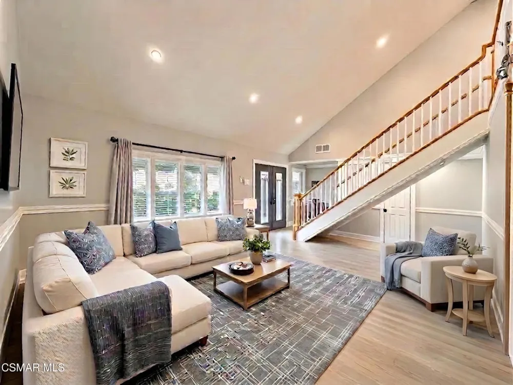 371 Havenside Avenue Newbury Park, CA 91320