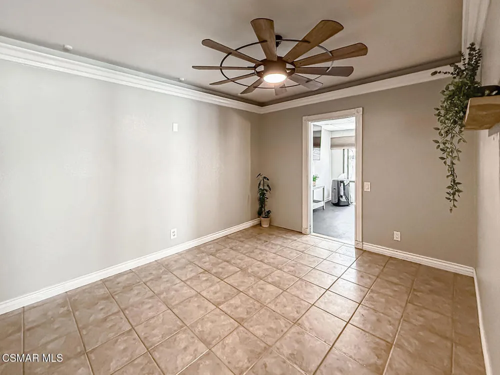 371 Havenside Avenue Newbury Park, CA 91320