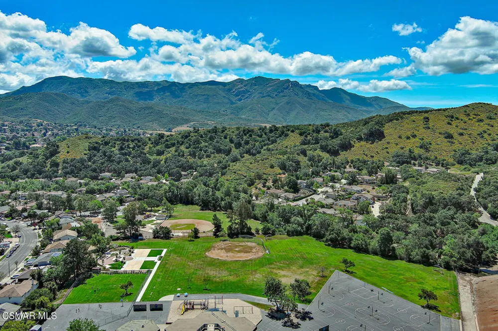 371 Havenside Avenue Newbury Park, CA 91320