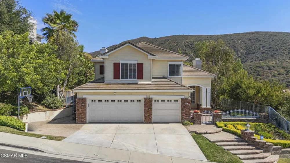 3506 Sweet Clover Street Thousand Oaks, CA 91362