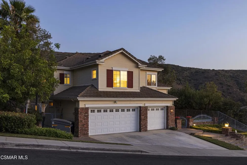 3506 Sweet Clover Street Thousand Oaks, CA 91362