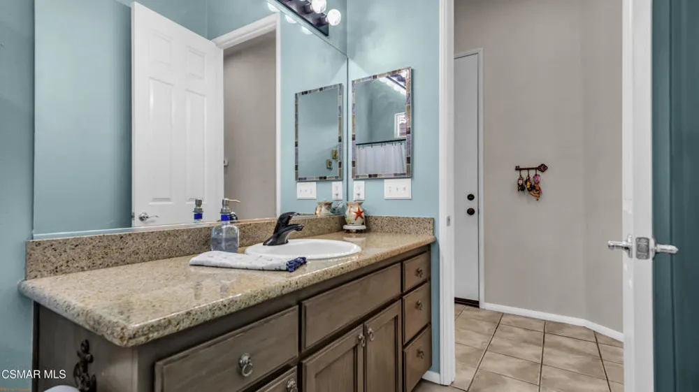 49724 Wayne Street Indio, CA 92201