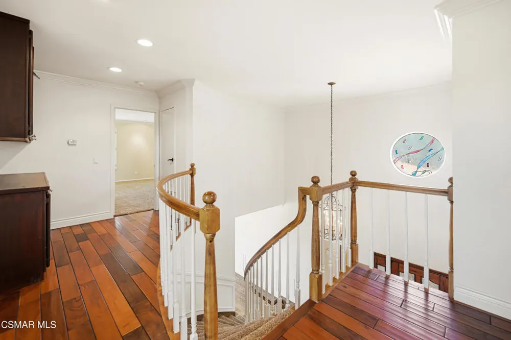 5180 Lafitte Drive Oak Park, CA 91377