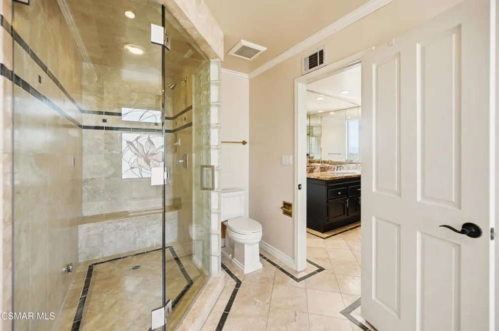 5180 Lafitte Drive Oak Park, CA 91377