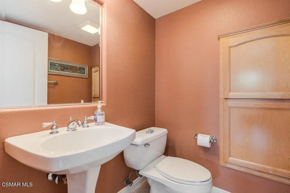 2609 Capella Way Thousand Oaks, CA 91362