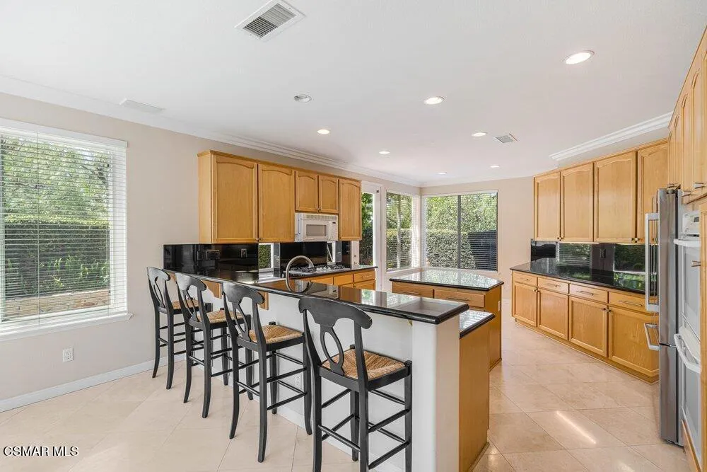 2609 Capella Way Thousand Oaks, CA 91362
