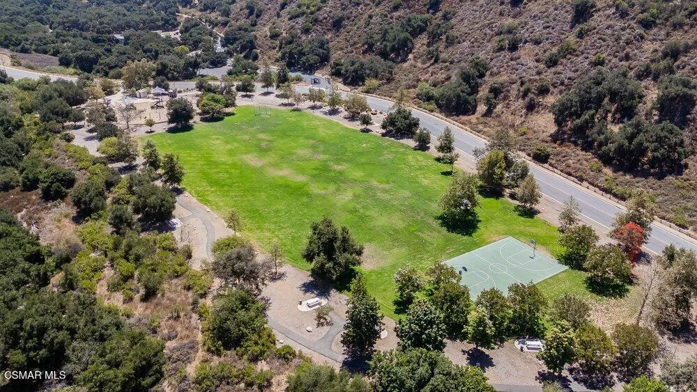 2609 Capella Way Thousand Oaks, CA 91362