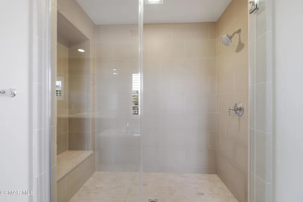 138 Mayflower Street Thousand Oaks, CA 91360
