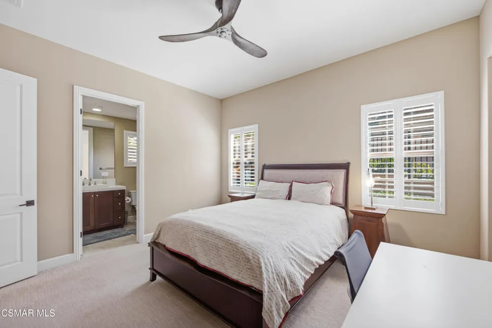 138 Mayflower Street Thousand Oaks, CA 91360