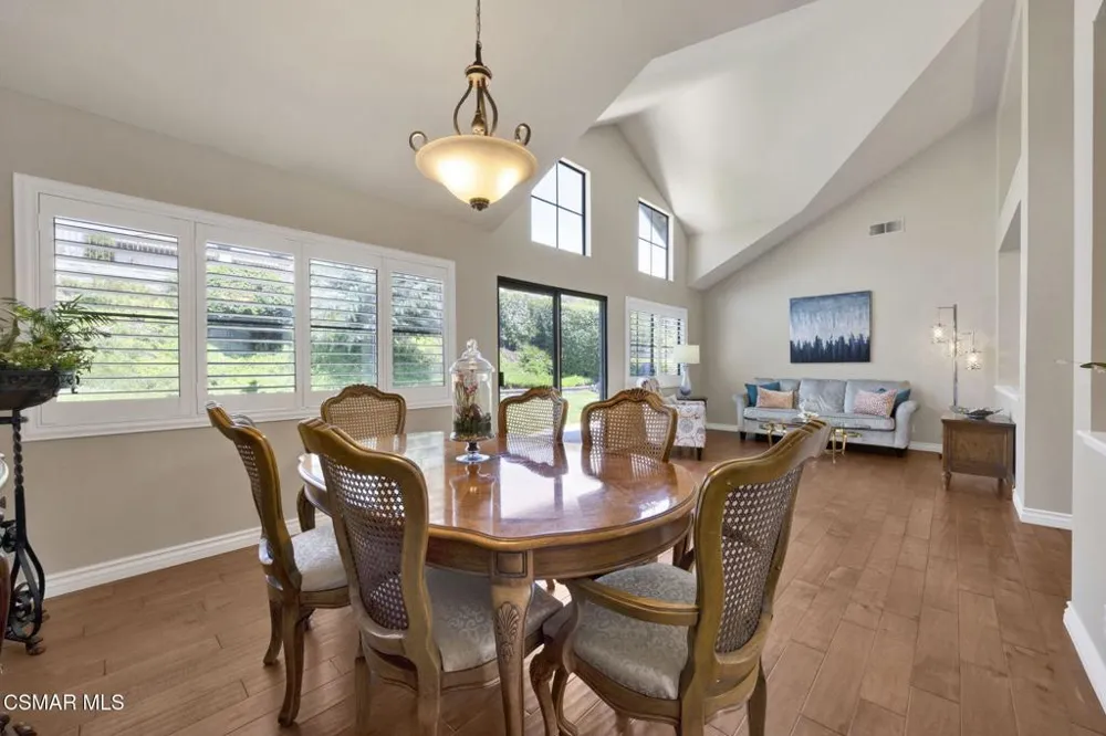 3995 Santa Tomas Place Newbury Park, CA 91320