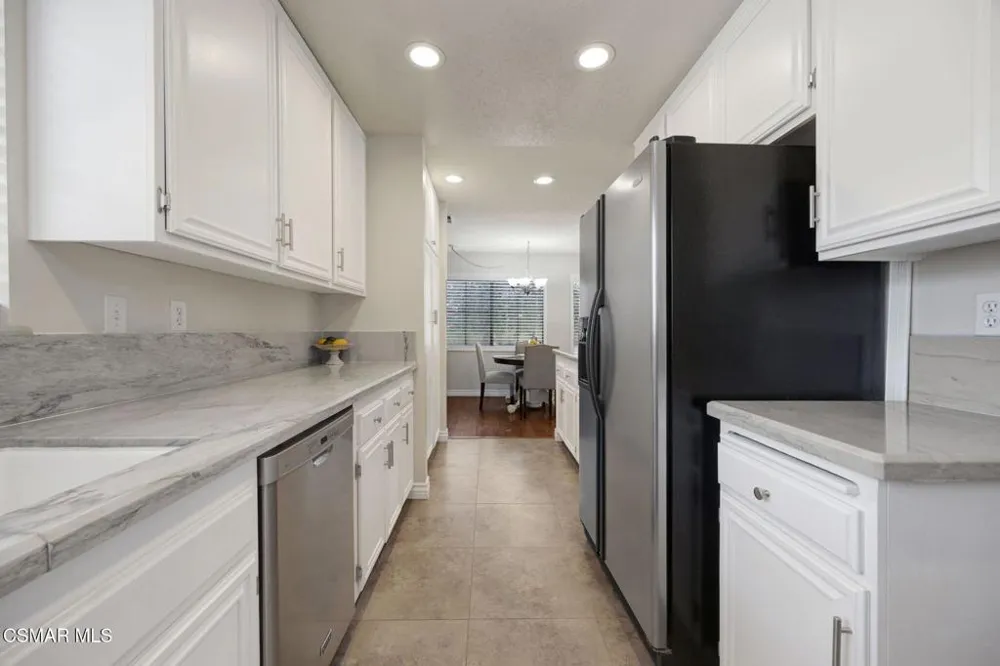 3995 Santa Tomas Place Newbury Park, CA 91320
