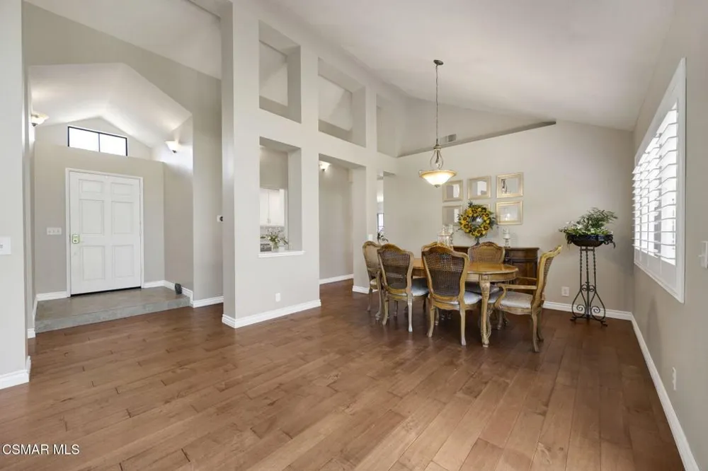 3995 Santa Tomas Place Newbury Park, CA 91320