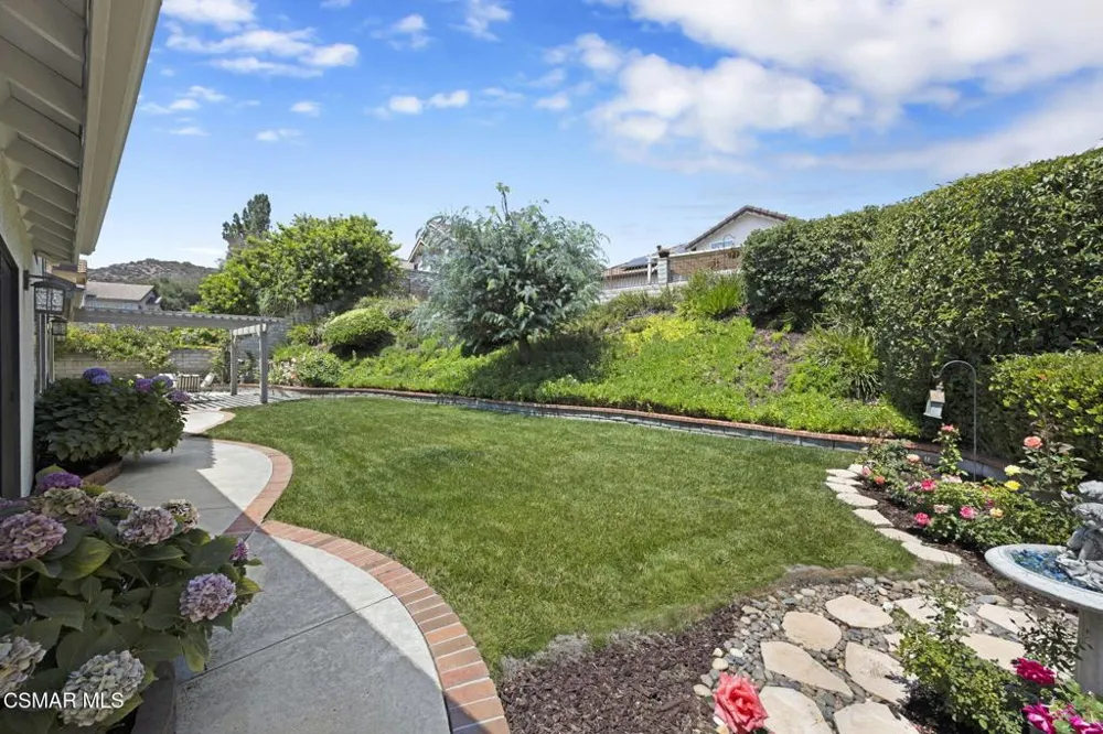 3995 Santa Tomas Place Newbury Park, CA 91320