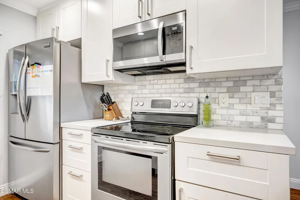 2623 Antonio Drive #106 Camarillo, CA 93010