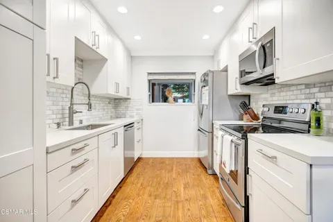 2623 Antonio Drive #106