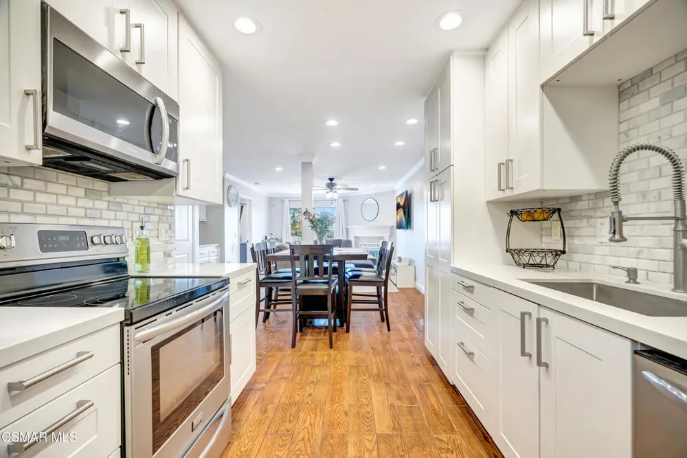 2623 Antonio Drive #106 Camarillo, CA 93010