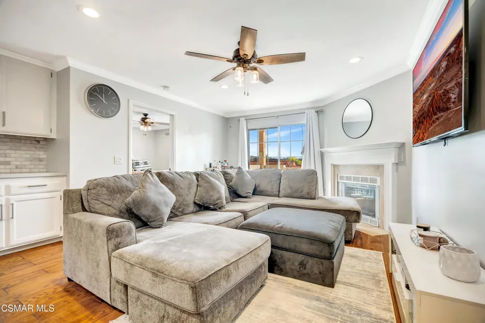 2623 Antonio Drive #106 Camarillo, CA 93010
